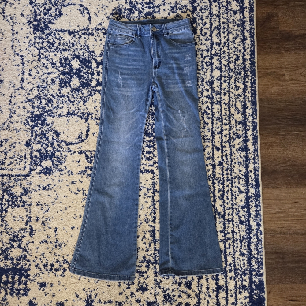 Classic Denim Flair Leg Women's Jeans - Picture 2 of 5